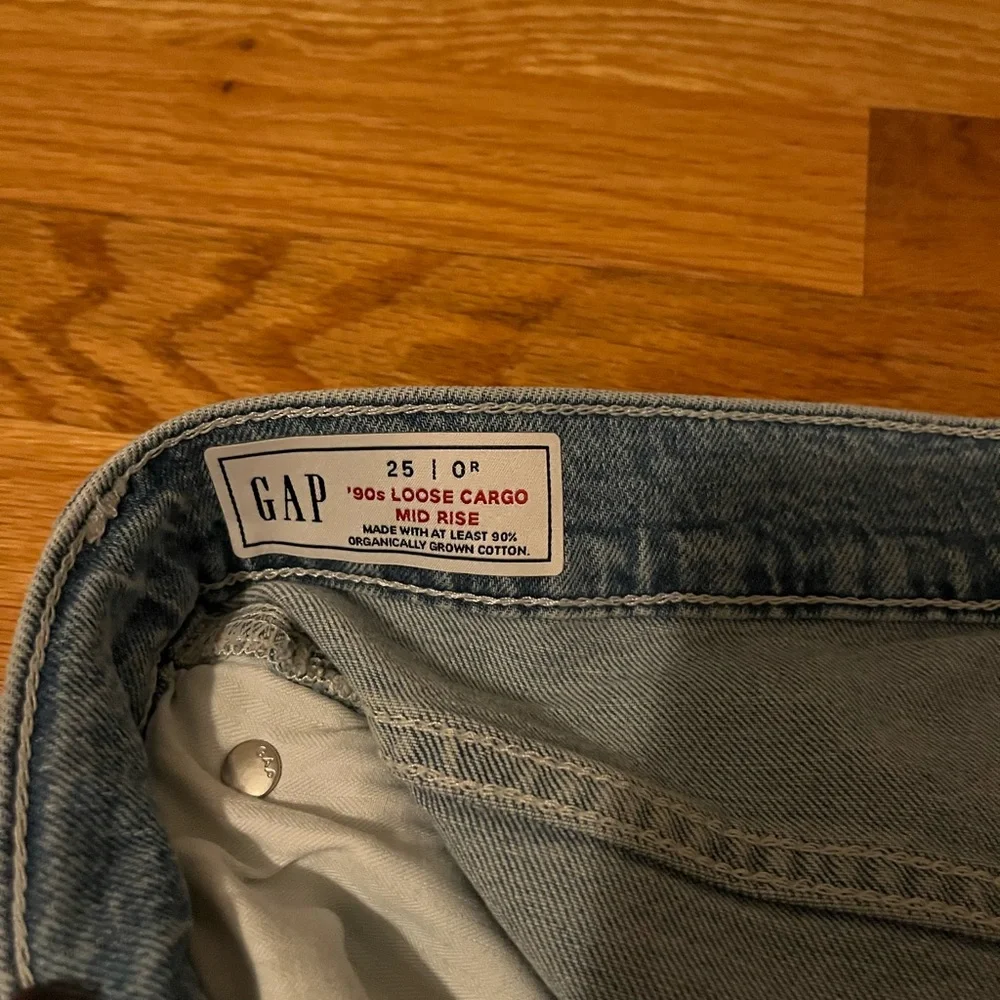 GAP 90’s Loose cargo jeans NWOT sz 25 - Picture 4 of 7